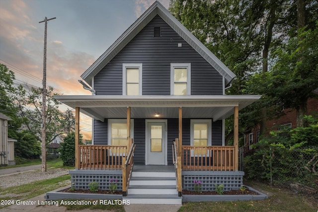 view of front of home featuring a porch