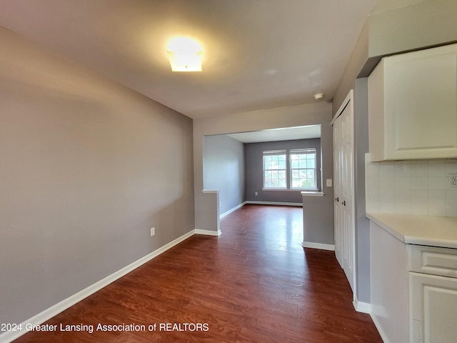 6347 Beechfield Dr, Lansing, MI 48911 - photo 7