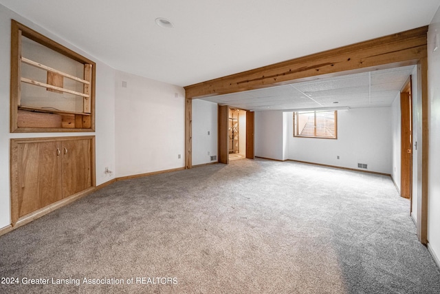 unfurnished room with carpet