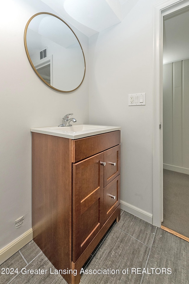 bathroom featuring vanity