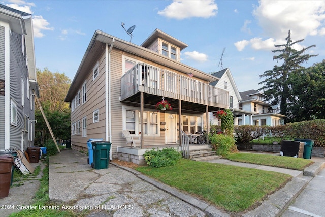 view of front of home with covered porch