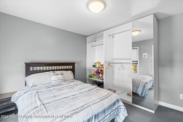 view of carpeted bedroom