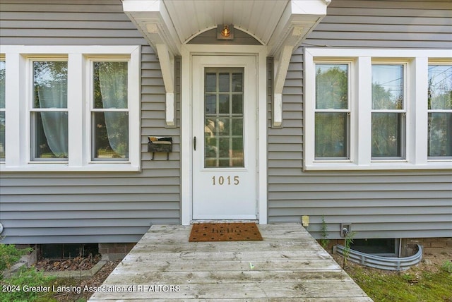 view of doorway to property