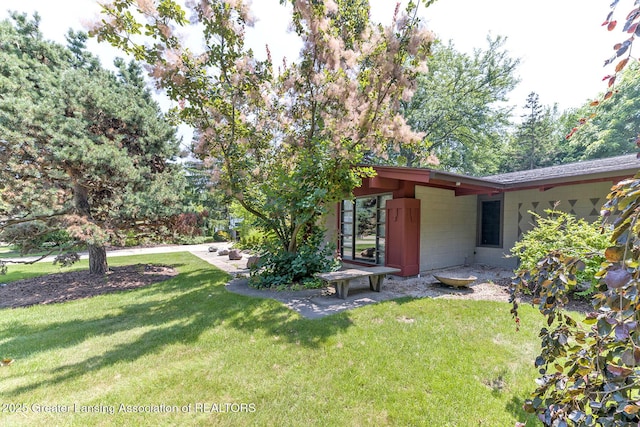 4335 Woodhaven Dr, Lansing, MI 48917 - photo 3