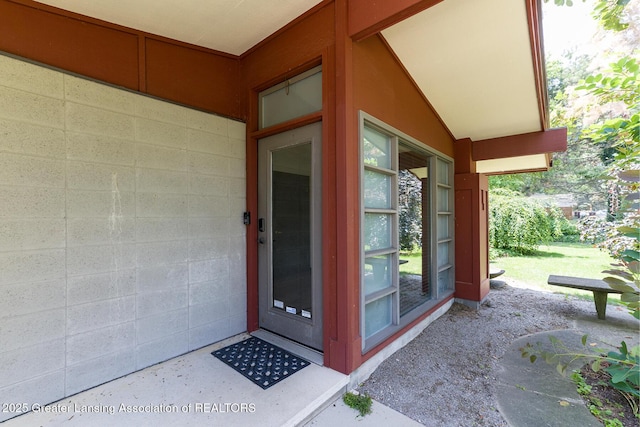 4335 Woodhaven Dr, Lansing, MI 48917 - photo 2