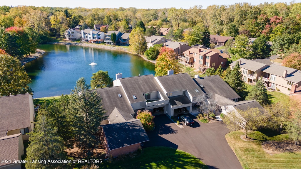 bird's eye view featuring a water view