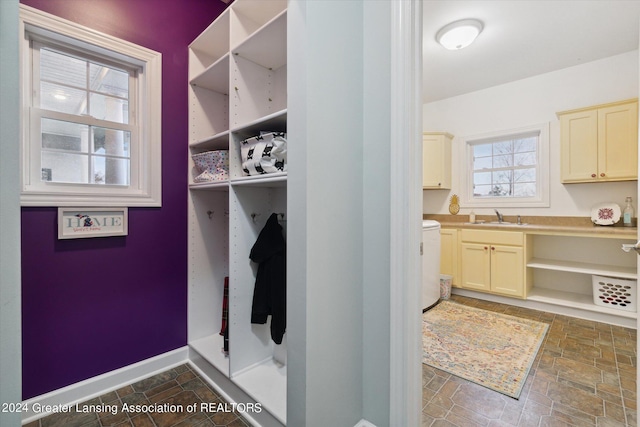 mudroom with sink