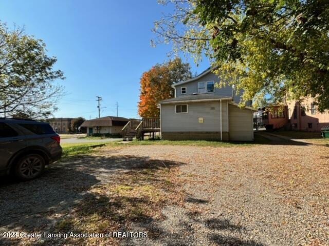 404 N Superior St, Albion, MI 49224 - photo 10