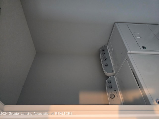 laundry room featuring separate washer and dryer