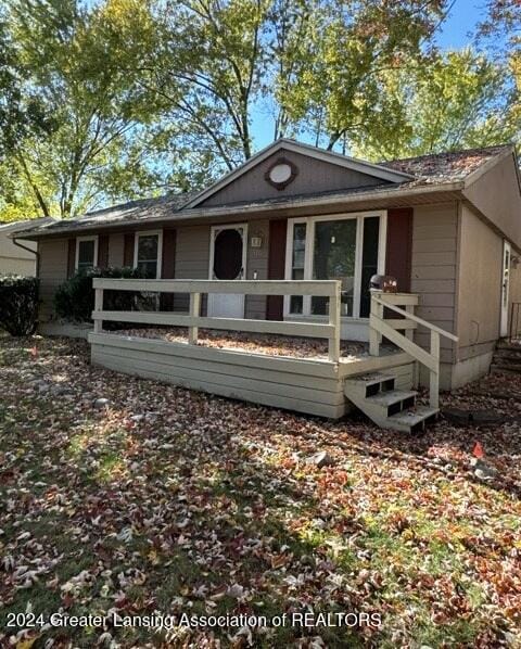 view of front of home