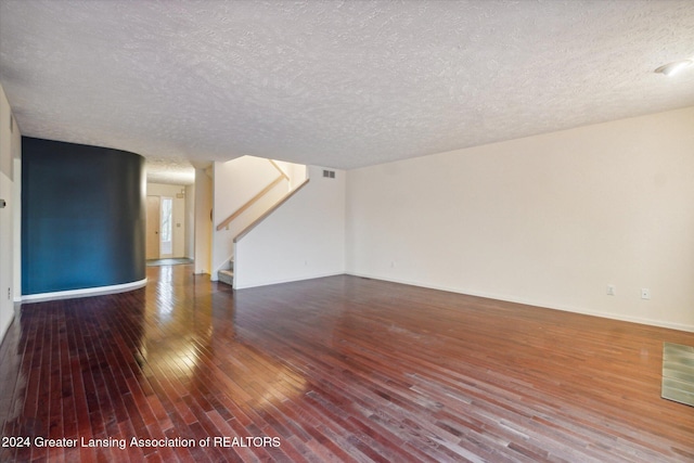 5267 E Hidden Lake Dr, East Lansing, MI 48823 - photo 15