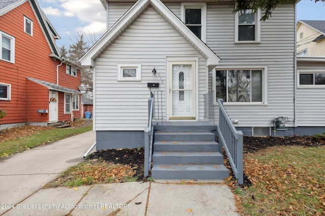 view of front of property