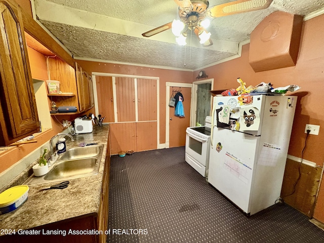 kitchen with ceiling fan, sink, crown molding, a textured ceiling, and white appliances