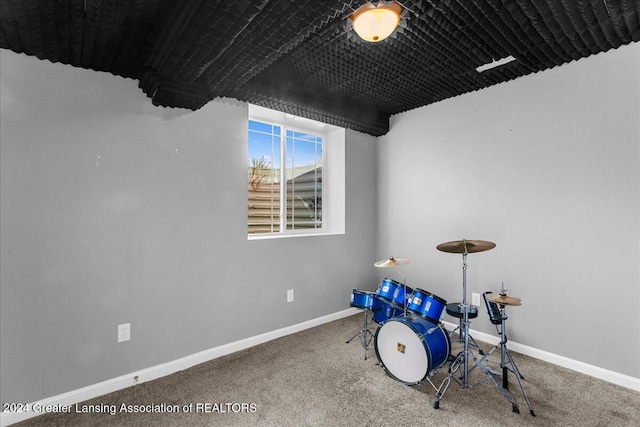 game room with carpet flooring