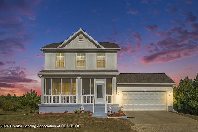 view of front of house featuring a garage