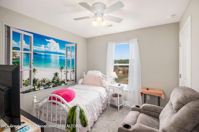 bedroom featuring carpet and ceiling fan