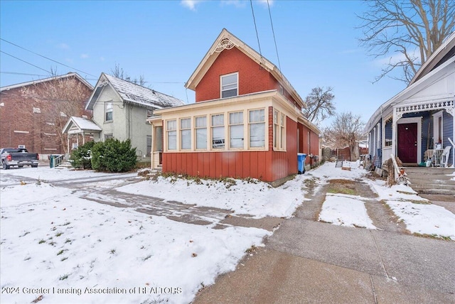 view of front of home