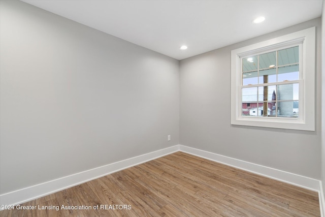 empty room featuring light hardwood / wood-style flooring