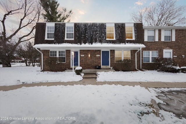 6202 Beechfield Dr, Lansing MI, 48911, 2 bedrooms, 1.5 baths condo for sale