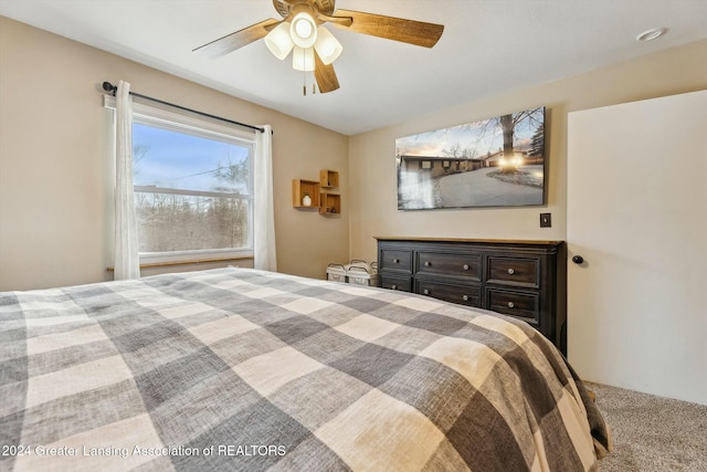 bedroom featuring carpet flooring and ceiling fan