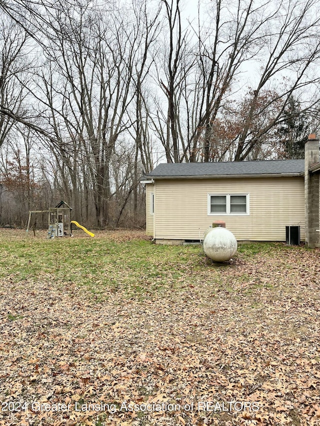 view of yard featuring a playground