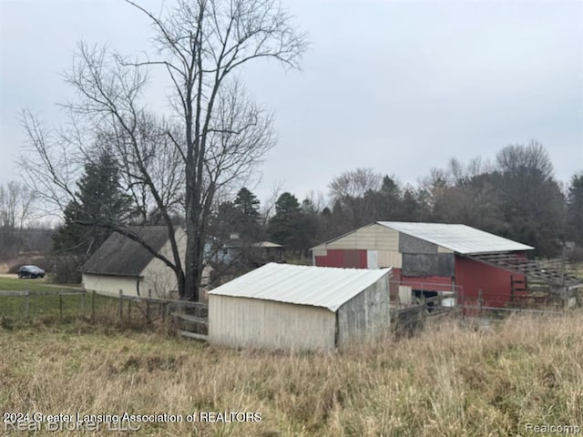 view of outdoor structure