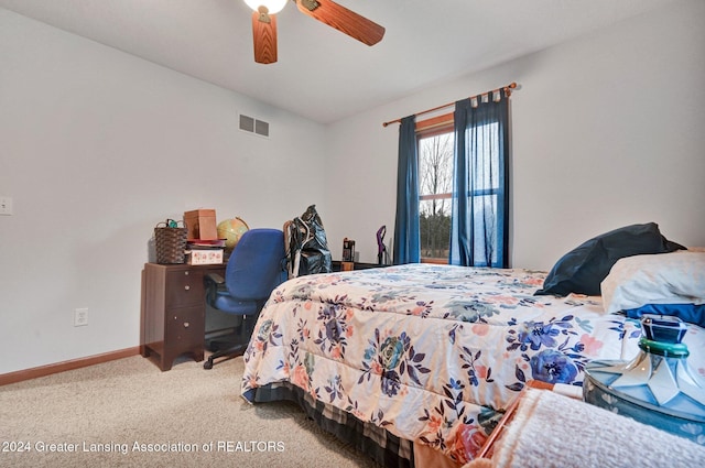 bedroom featuring carpet floors and ceiling fan