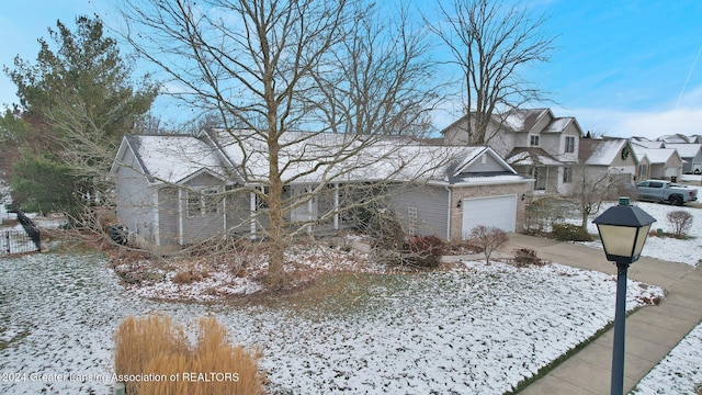 view of front of house featuring a garage