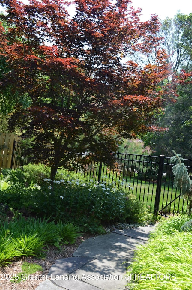 1057 Applegate Ln, East Lansing, MI 48823 - photo 46