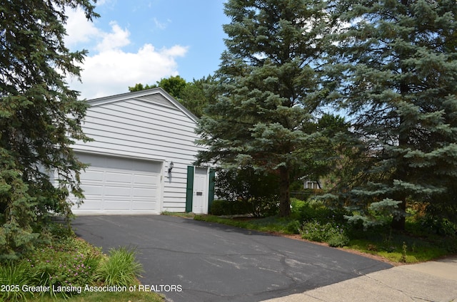 1057 Applegate Ln, East Lansing, MI 48823 - photo 63
