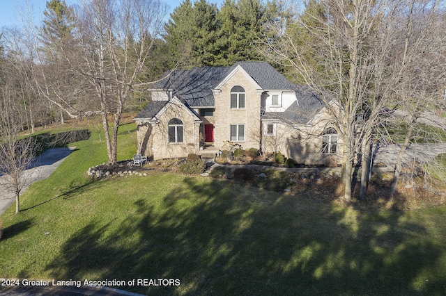 view of front of house with a front yard