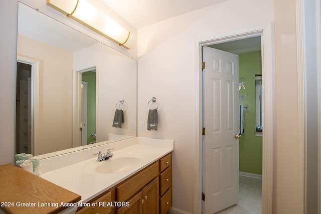 bathroom with vanity