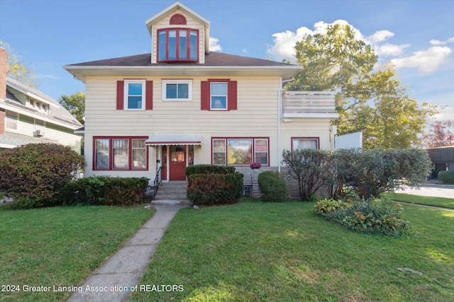 view of front of house featuring a front yard