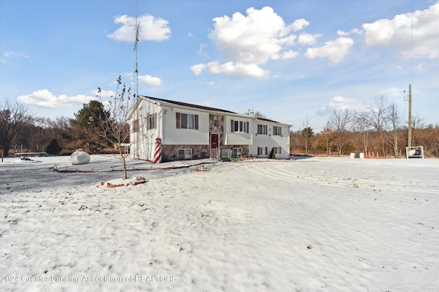 view of raised ranch