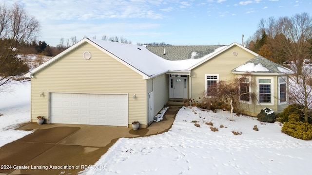 view of front of house featuring a garage