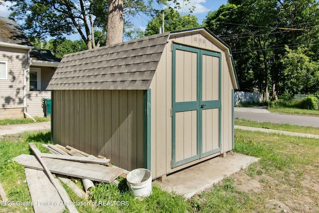 view of outdoor structure