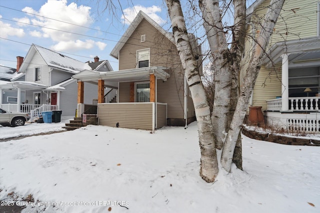 view of front of property with covered porch