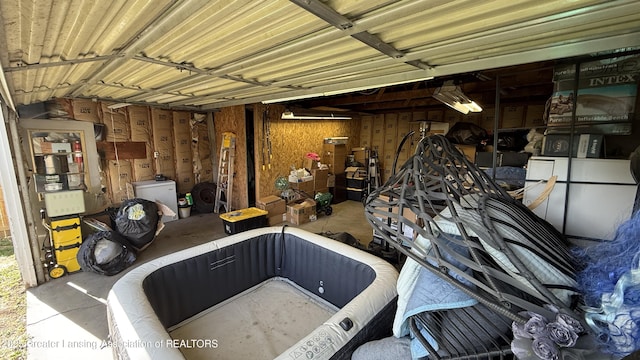 302 E Monroe St, Jackson, MI 49202 - view of garage