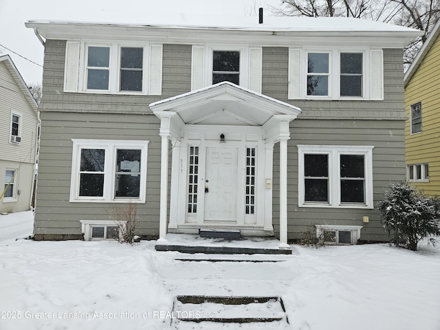 view of front of property