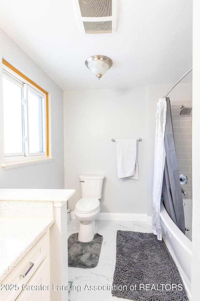 full bathroom with toilet, vanity, and shower / bathtub combination with curtain