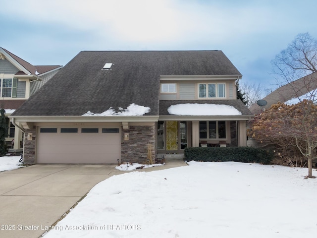 view of front of property featuring a garage