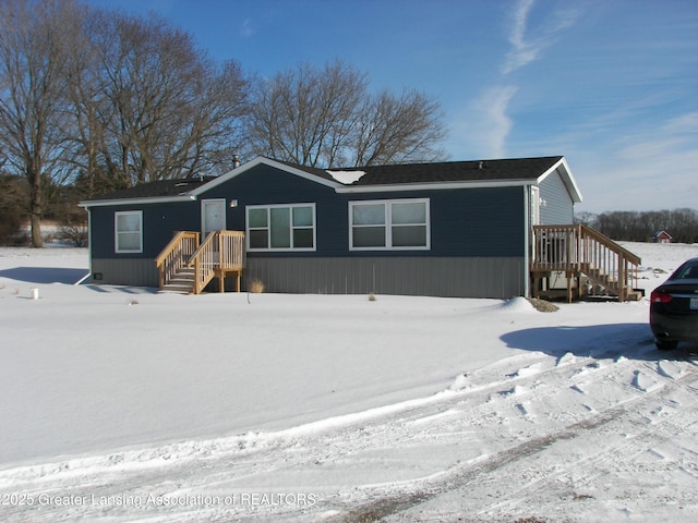 view of front of home