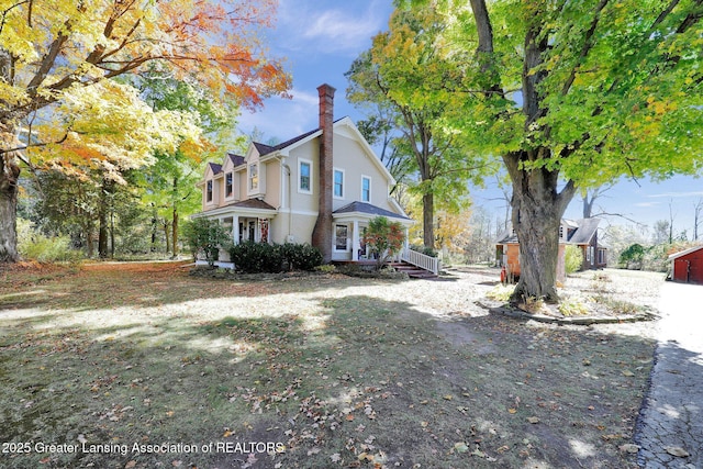 view of home's exterior