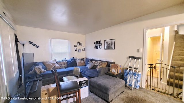 living room with carpet