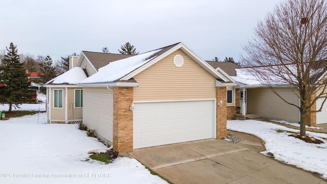 view of front of house featuring a garage