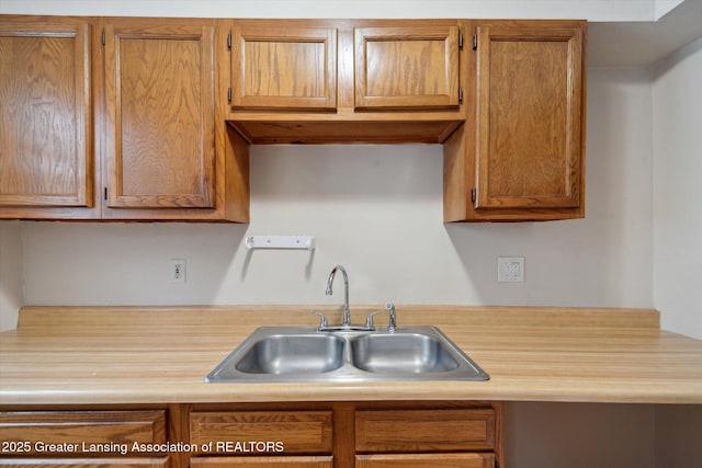 kitchen featuring sink