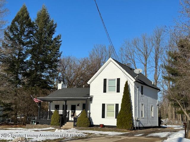 Listing photo 2 for 331 E Washington St, Dimondale MI 48821