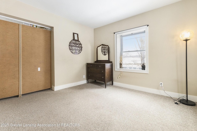 unfurnished bedroom featuring carpet floors