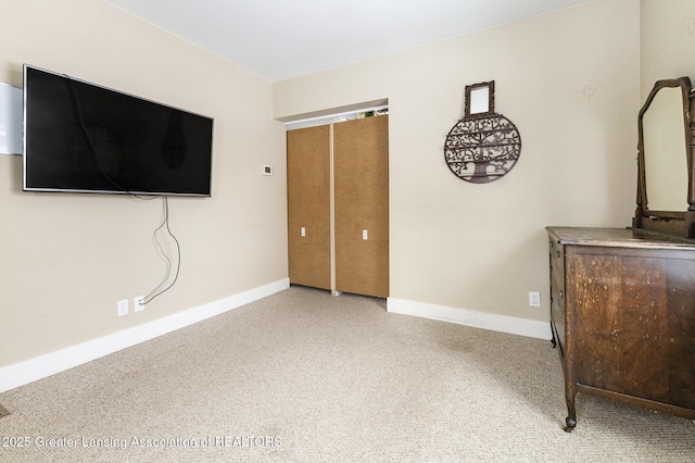 unfurnished bedroom featuring a closet