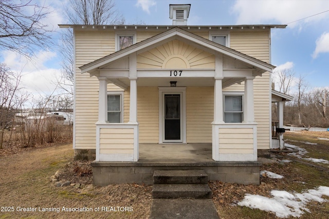 view of front facade with covered porch